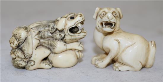 Two Japanese ivory netsuke of a shi-shi and a hound, 19th century, 3.9cm and 3.4cm